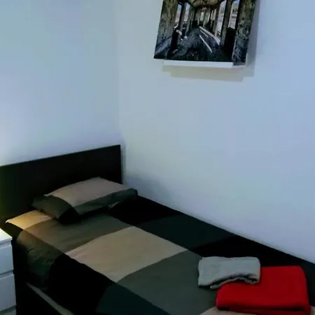 Center Park And Apartment