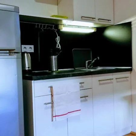 Center Park And Daire *