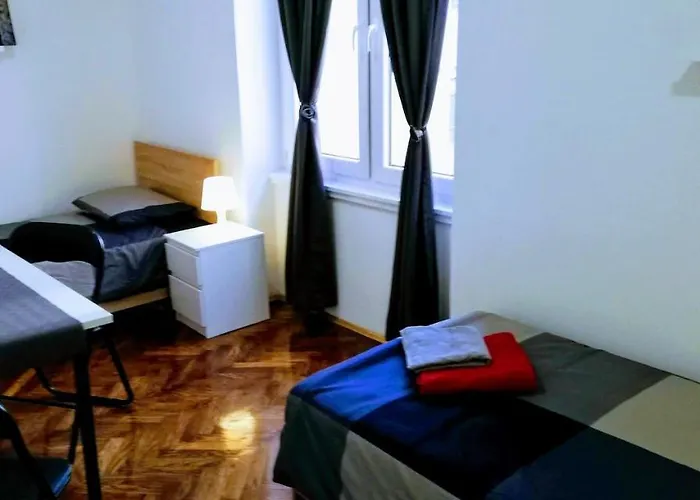 Center Park And Daire *