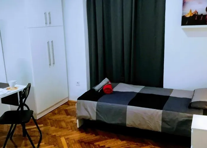 Daire Center Park And