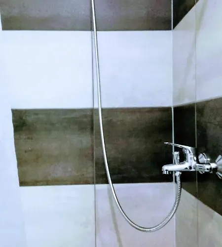 Apartment Center Park And