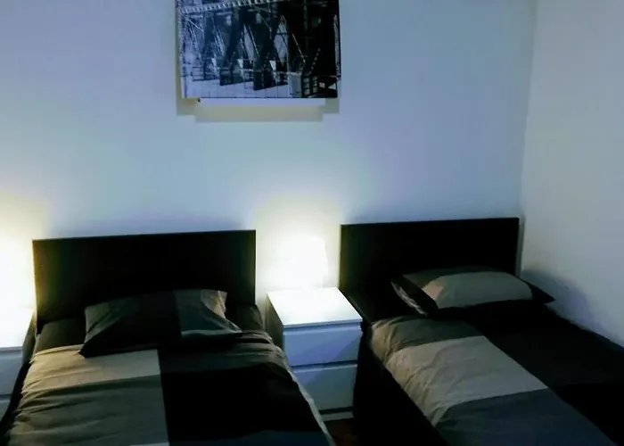 Center Park And Apartment Pula