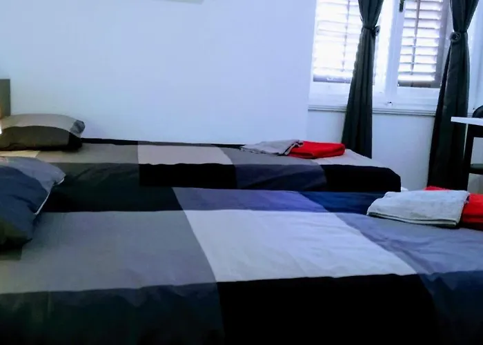 Center Park And Apartment Pula