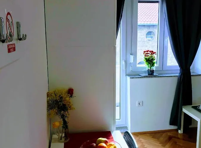 Center Park And Pula