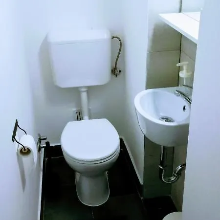 Center Park And 公寓 普拉