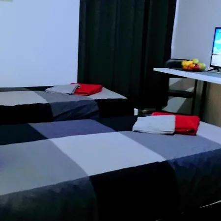 Center Park And 公寓 *