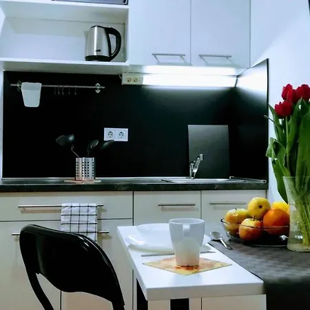 Center Park And * 普拉