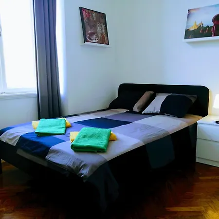 公寓 Center Park And